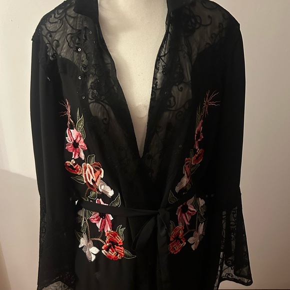 RARE Designer Vintage Adrienne Landau Embroidered Lace Duster Robe - Picture 8 of 8